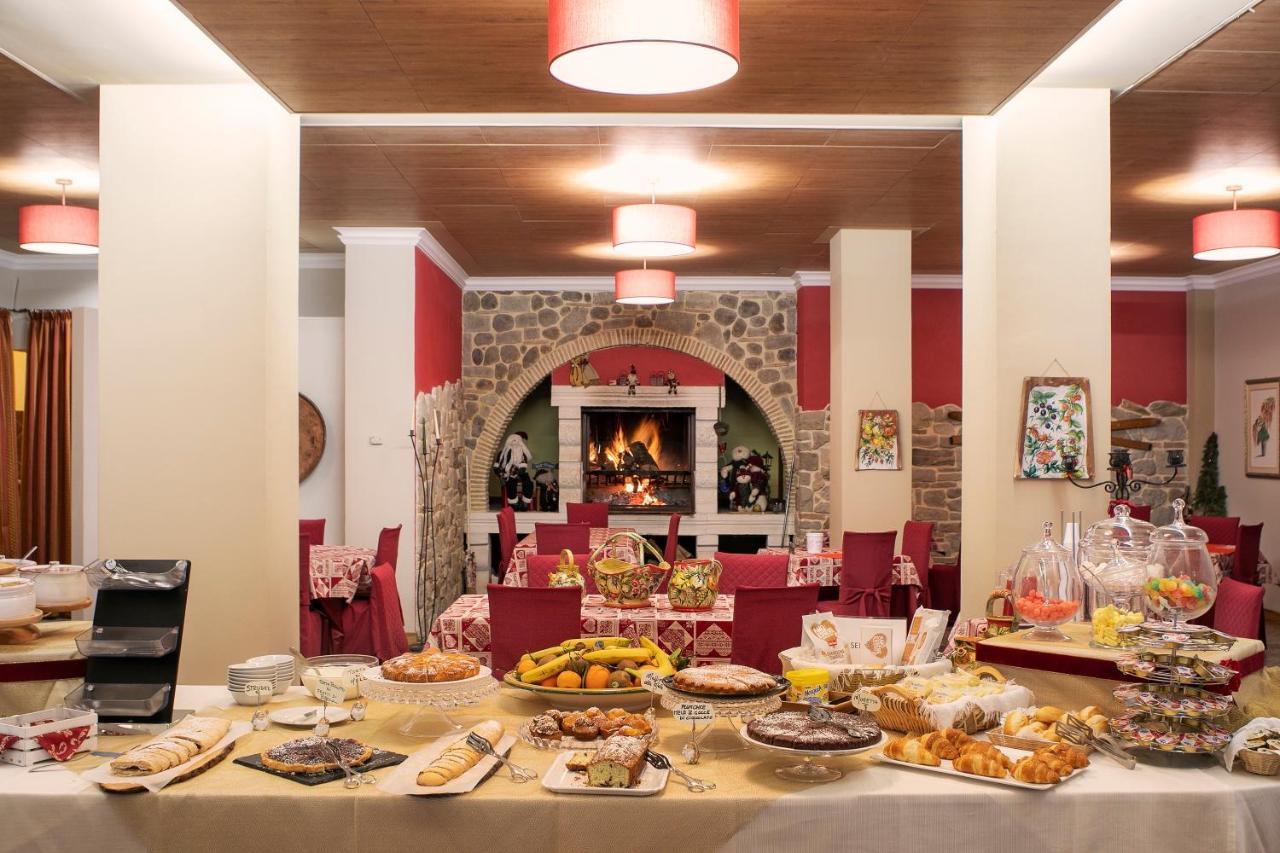 Hotel Fiordigigli ラクイラ エクステリア 写真