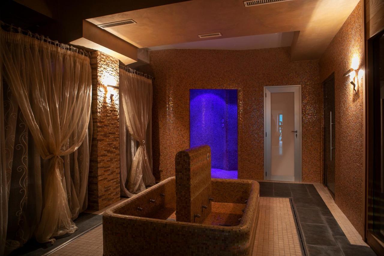 Hotel Fiordigigli ラクイラ エクステリア 写真